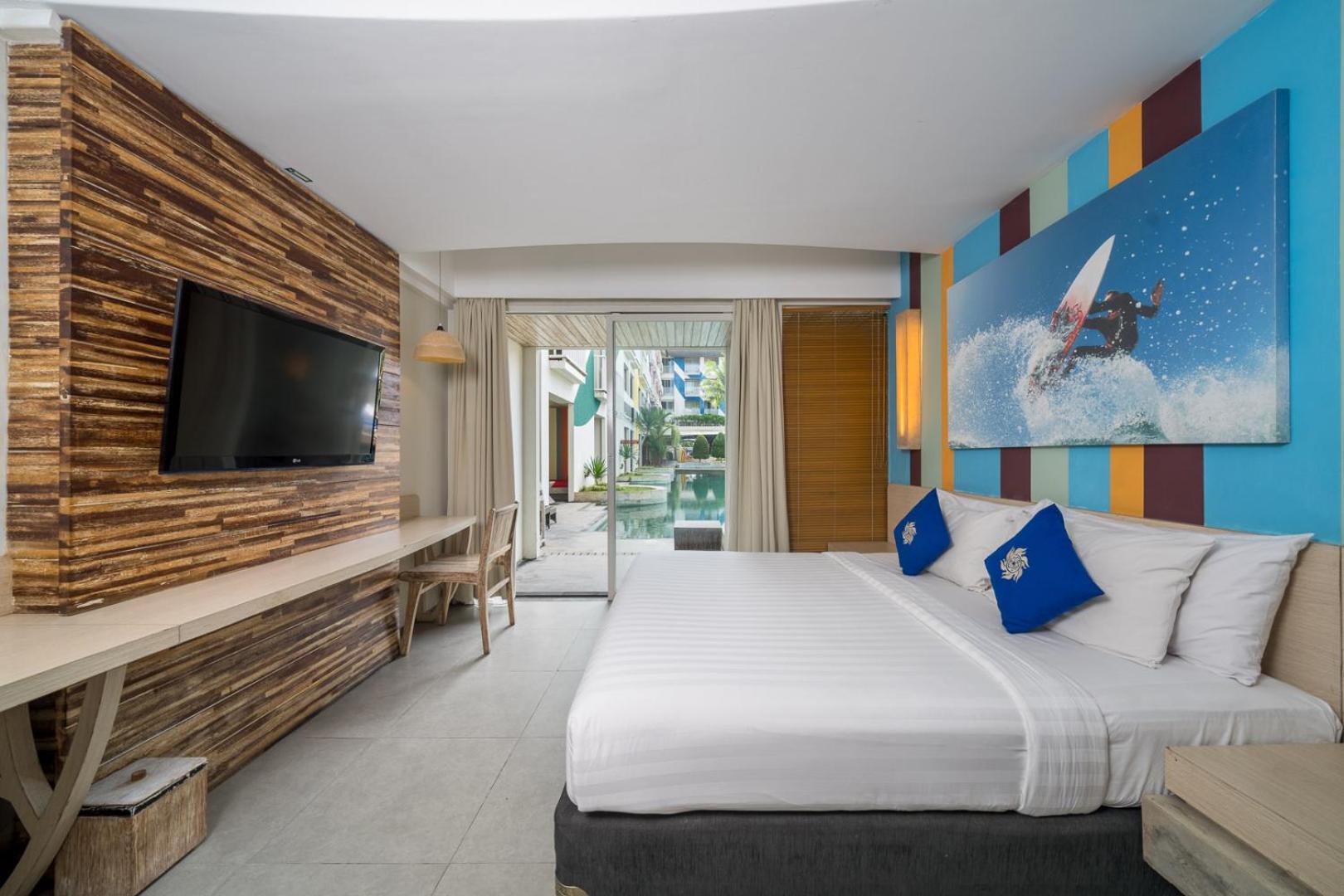 Bliss Surfer Hotel By Tritama Hospitality Легиан Екстериор снимка